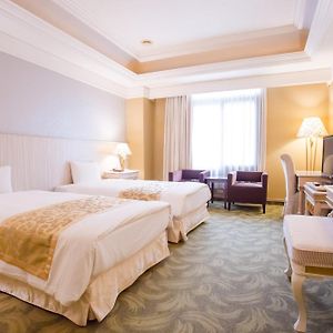 Premier Twin Room